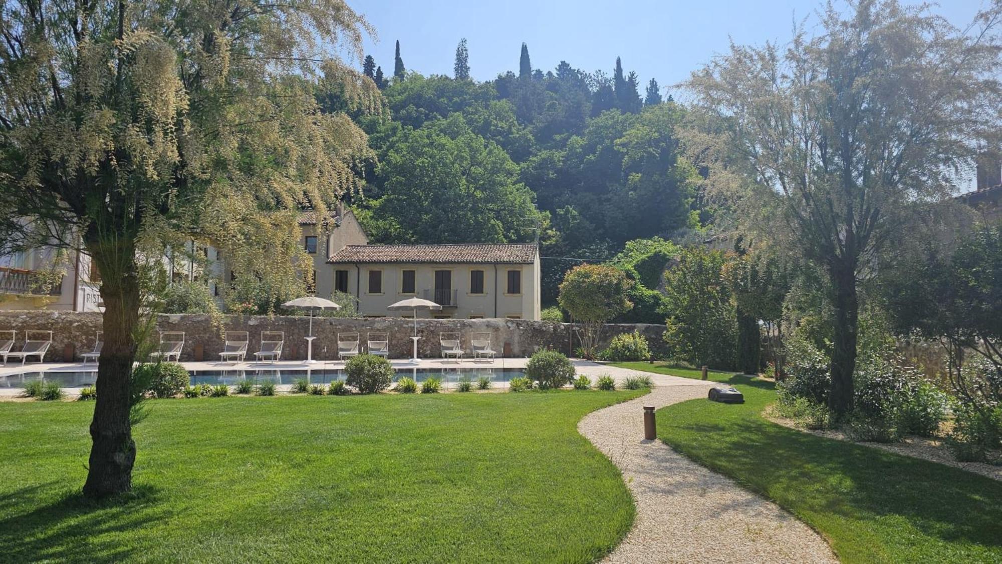 Villa Tosi - Luxury Apartments In Villa Veneta Tregnago Экстерьер фото