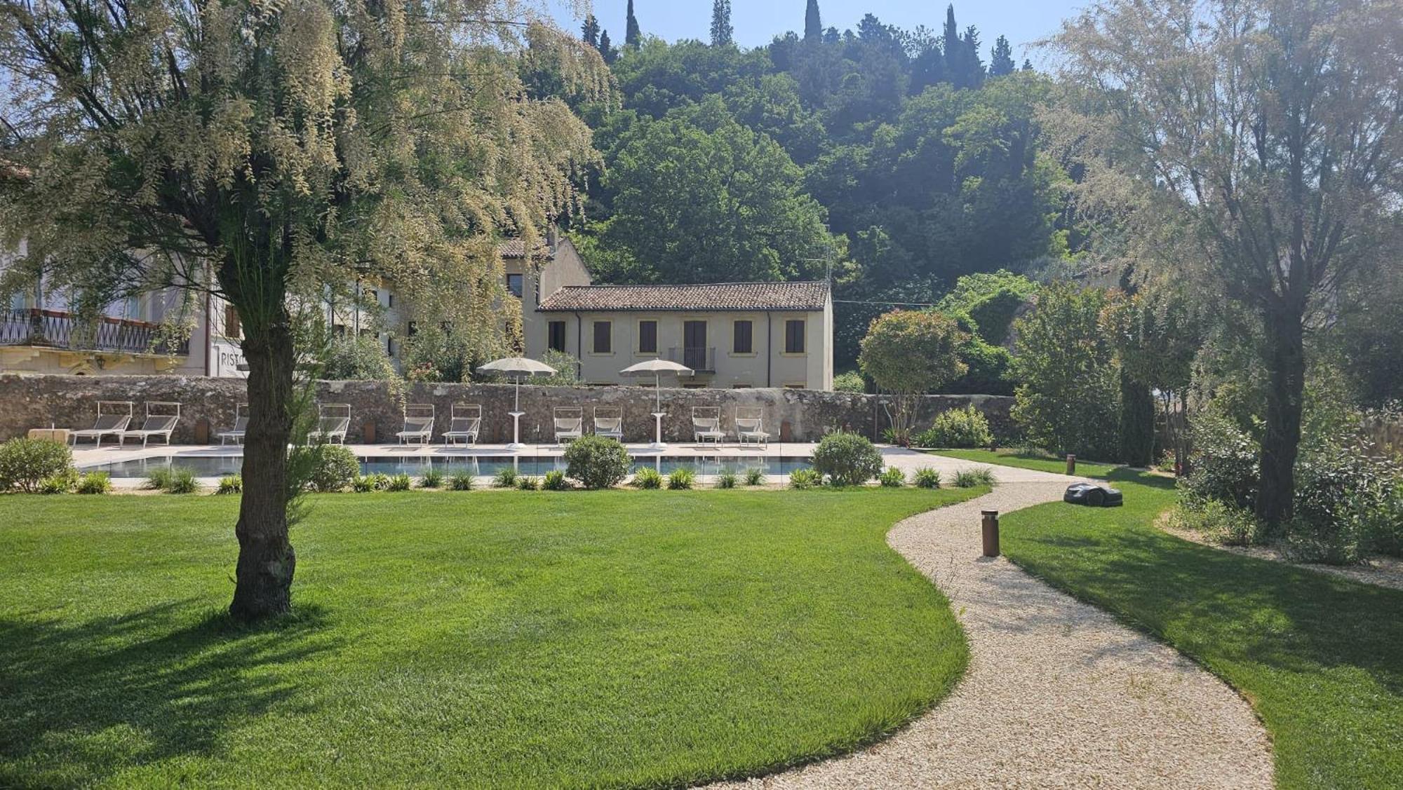 Villa Tosi - Luxury Apartments In Villa Veneta Tregnago Экстерьер фото